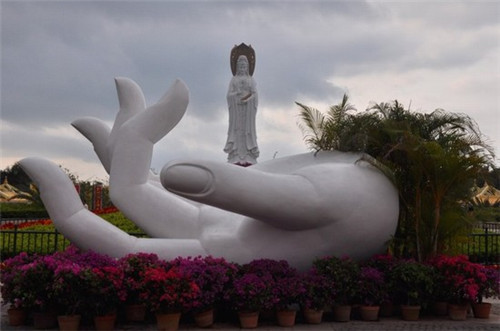 东兴市开店创业哪家锤子加盟项目比较靠谱（东兴市坚果加工企业）